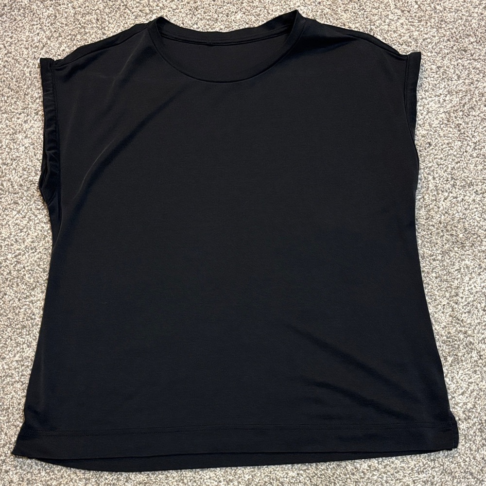 LOFT Black Sleeveless Tank Top